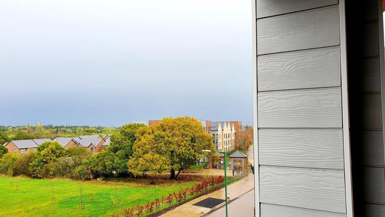 Spacious Balcony View Apt Near Nec Bhx Free Parking Sleeps 4 霍克利希思 外观 照片