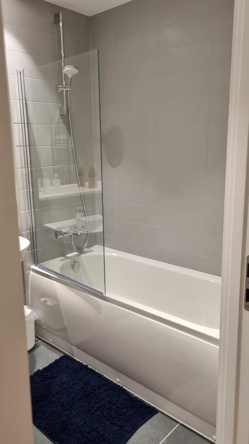 Spacious Balcony View Apt Near Nec Bhx Free Parking Sleeps 4 霍克利希思 外观 照片